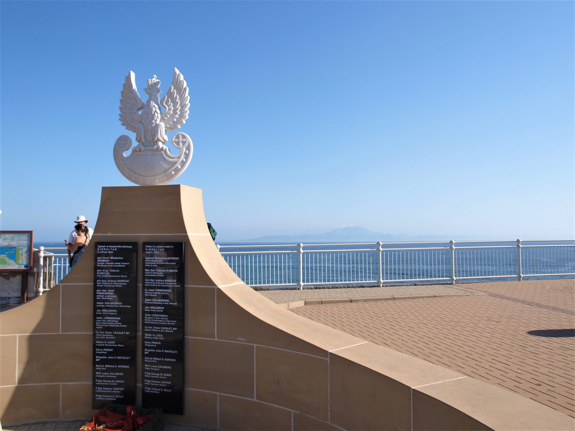 miejsce katastrofy, samolot, gen. Sikorski, Władysław Sikorski, Gibraltar, pomnik