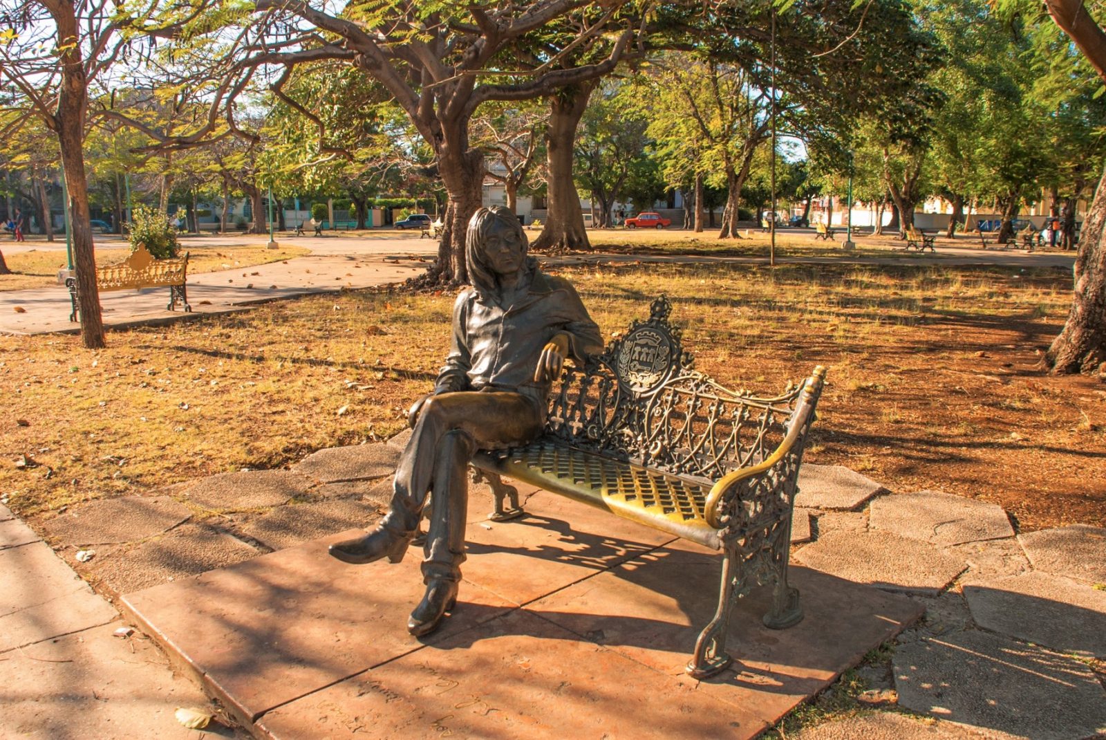 Ławka z posągiem Johna Lennona, Hawana, Kuba