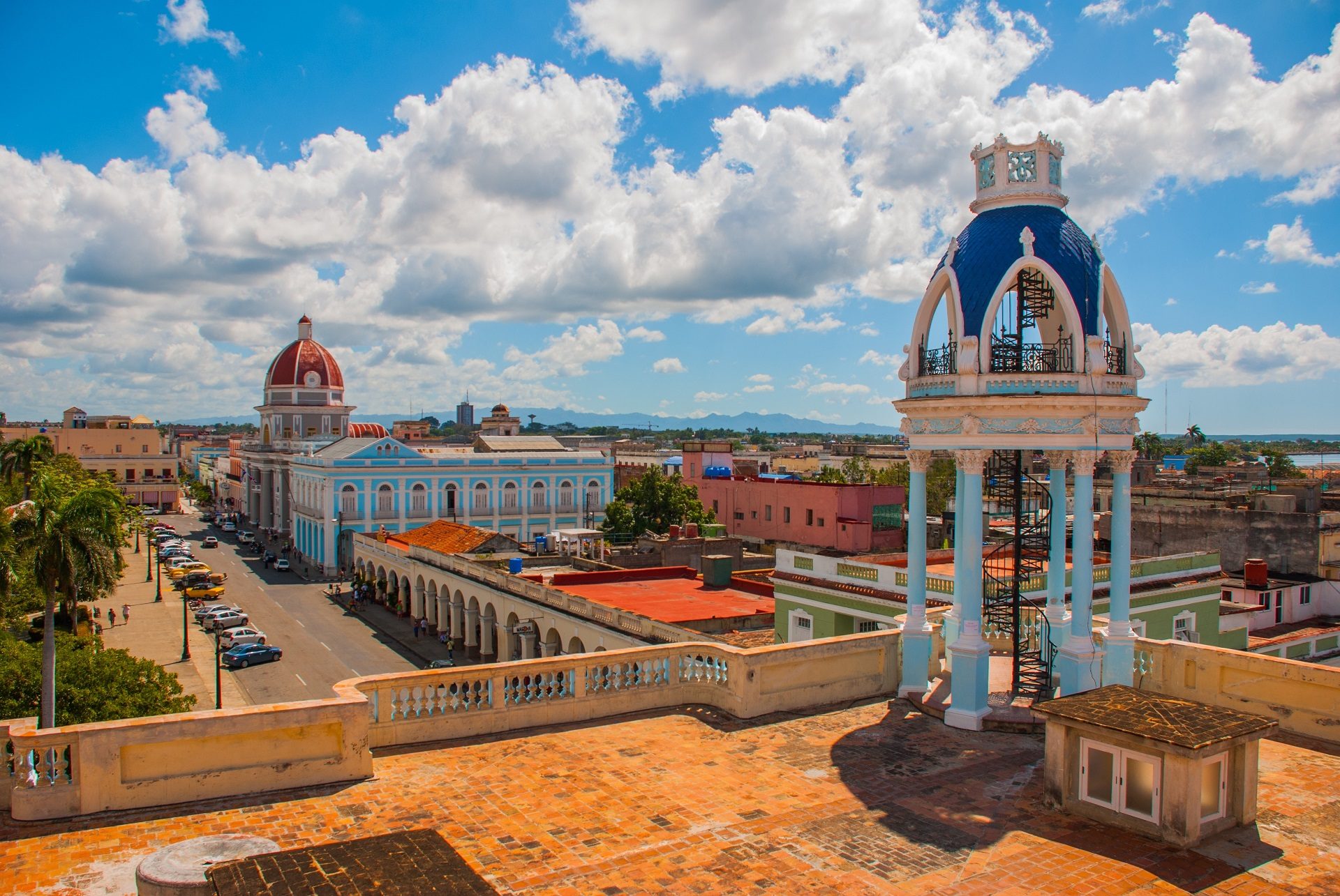 co zobaczyć na Kubie, najważniejsze kubańskie zabytki, kolonialna architektura, najpiękniejsze miasta na Kubie