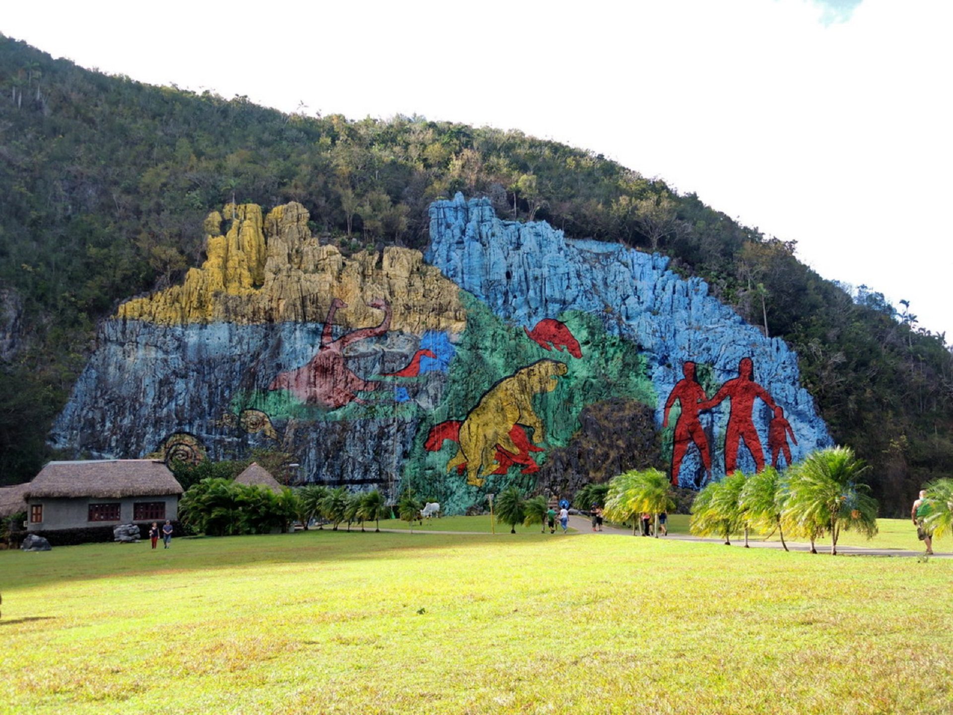 malowidła naskalne na Kubie, Mural de la Prehistoria, historia ewolucji człowieka, atrakcje Kuby