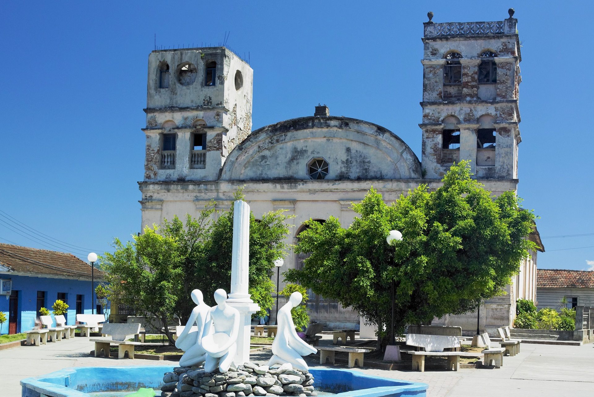 Katedra Matki Boskiej Wniebowziętej w Baracoa, Catedral de Nuestra Senora de la Asuncion, Krzyż misyjny Krzysztofa Kolumba, Nowy Świat, Cruz de la Parra