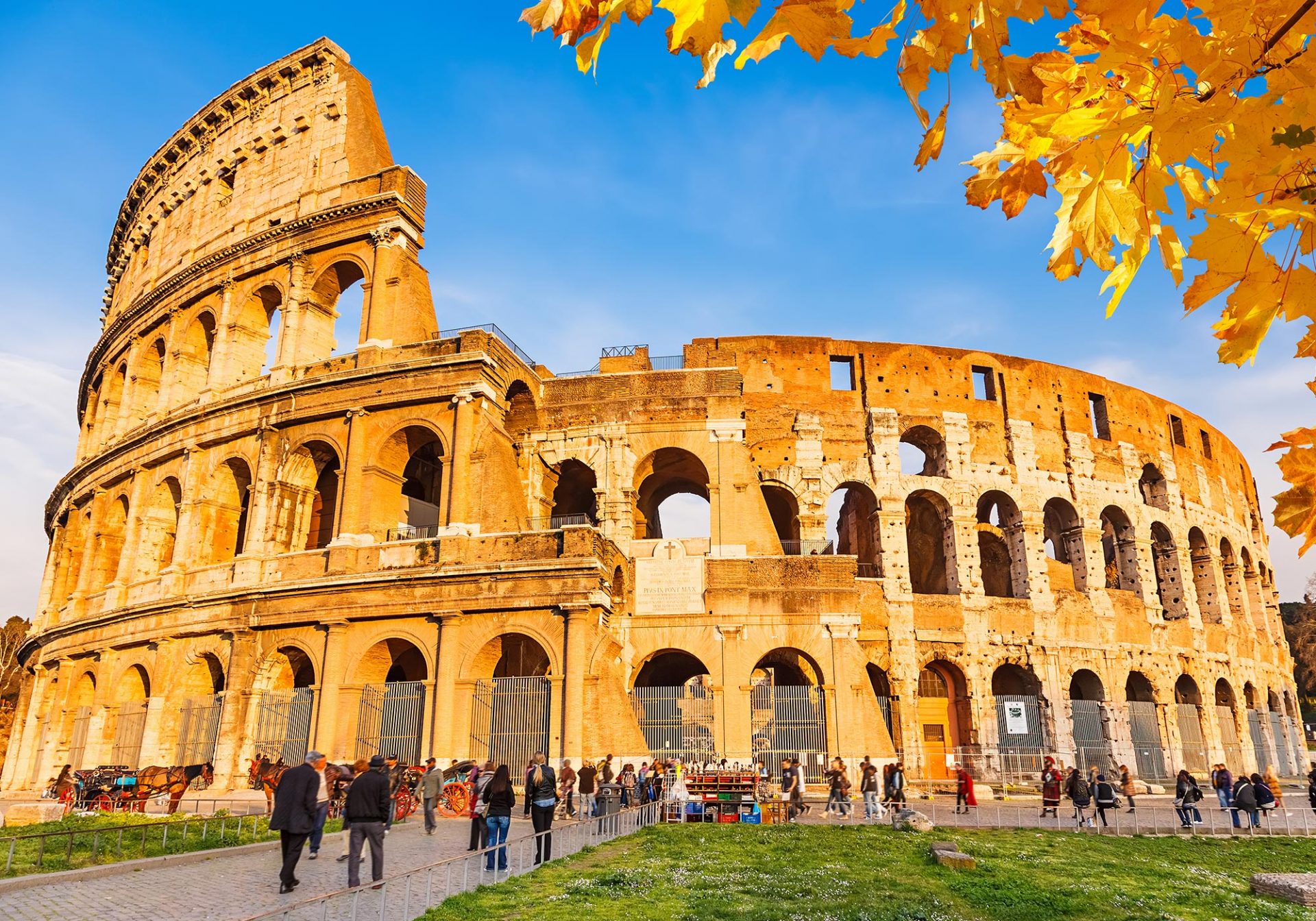 Koloseum jesienią, Rzym
