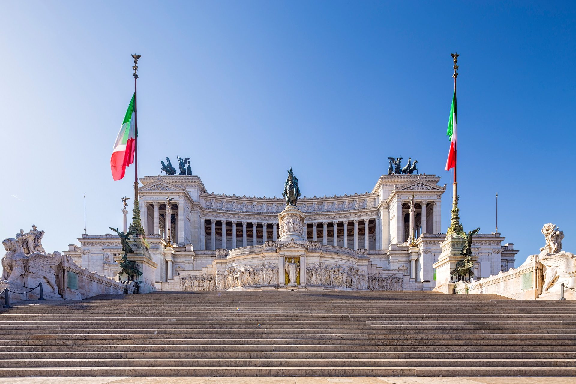 Altare della Patria Ołtarz Ojczyzny na Piazza Venezia w Rzymie