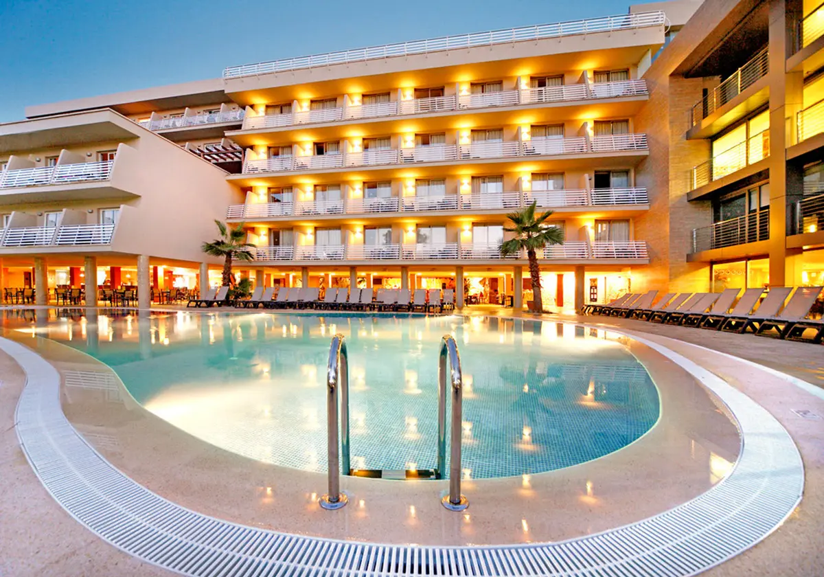 Hotel Occidental Cala Viñas****, Majorka