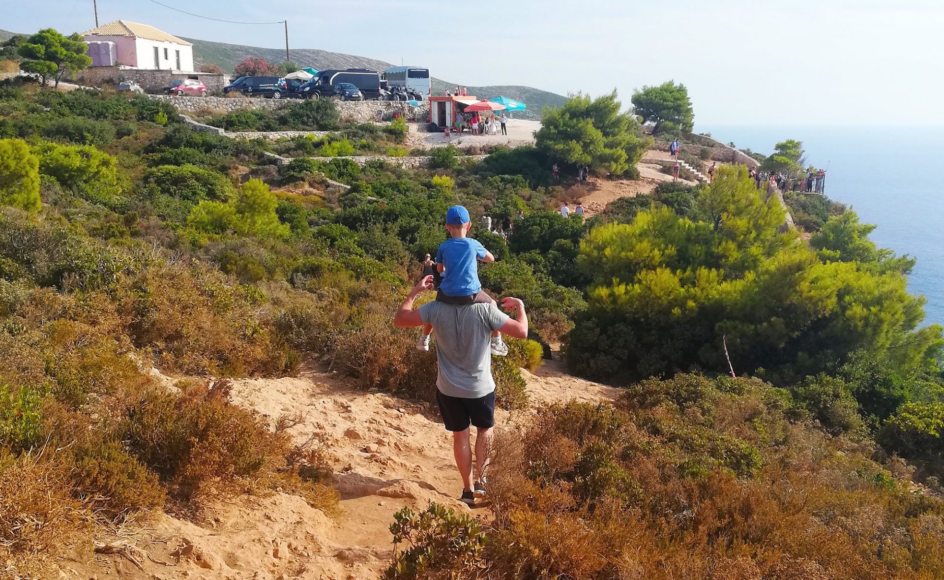 Spacer po klifie nad Zatoką Wraku Zakynthos