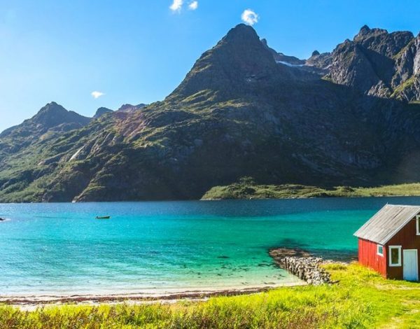 Lofoty – co zobaczyć i jak zaplanować podróż 